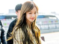 Wow! Daftar 10 Wanita Tercantik Di Dunia 2020, Lisa BLACKPINK Peringkat 1