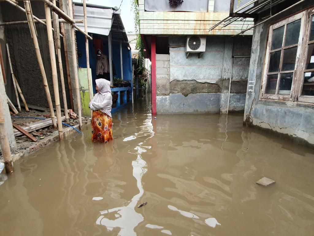 Hujan Deras Pagi Tadi, Rumah Warga di Harapan Mulya Bekasi Terendam Banjir Hujan Deras Pagi Tadi, Rumah Warga di Harapan Mulya Bekasi Terendam Banjir