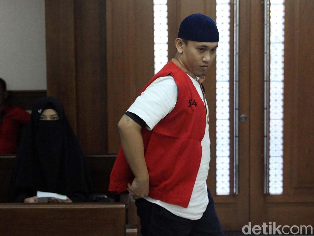 Pria yang Ancam Penggal Jokowi Hadapi Sidang Tuntutan Hari Ini Pria yang Ancam Penggal Jokowi Hadapi Sidang Tuntutan Hari Ini