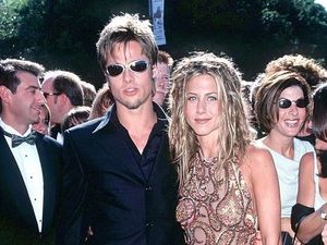 Sosok Ini Dicintai hingga Dianggap Anak oleh Brad Pitt dan Jennifer Aniston