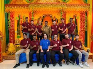 Walkot Aminullah Harap Relawan Australia Jadi Duta Wisata Aceh