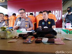 6 Pengedar Narkoba di Pekanbaru Ditangkap, Sabu 4 Kg Disita