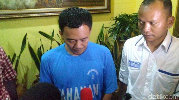 Minta Maaf, Raja Keraton Agung Sejagat Lesu