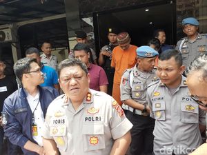6 Orang Diperiksa Terkait Dugaan Penyalahgunaan Anggaran COVID-19 di KBB 6 Orang Diperiksa Terkait Dugaan Penyalahgunaan Anggaran COVID-19 di KBB
