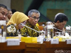 DPR-OJK Rapat Virtual Bahas Kinerja Semester I-2020