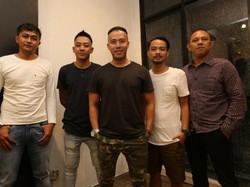 Jadi Produser, Ruri Coba Tularkan Kesuksesan Repvblik