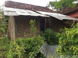 Tak Pulang Usai Viral Ditendang dan Diseret, di Mana Nenek Rubingah?