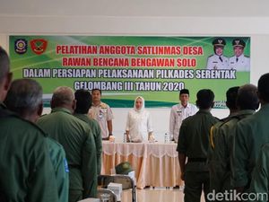 Petugas Gabungan di Bojonegoro Latihan Tanggap Bencana Banjir Jelang Pilkades