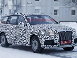 Mobil Vladimir Putin Bakal Ada Versi SUV, Kabarnya Mirip Rolls-Royce