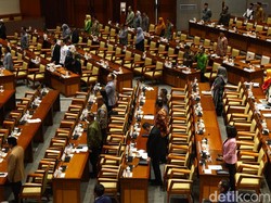 Uang Pensiun Anggota DPR: Dibayar Seumur Hidup-Diwariskan Sampai ke Anak