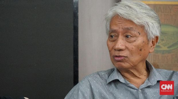 Cerita Lapangan Hijau Danurwindo