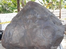 Ini Isi Ukiran di Prasasti Keraton Agung Sejagat Menurut Sang Empu