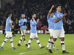Walker Tegaskan City Belum Menyerah Kejar Liverpool
