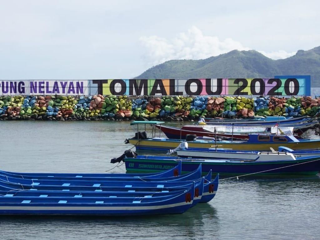 Lewat Festival, Nelayan Menjaga Warisan Kesultanan Tidore Lewat Festival, Nelayan Menjaga Warisan Kesultanan Tidore