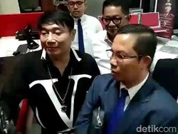 Diperiksa Kasus MeMiles, Adjie Notonegoro Mengaku Baru Gabung 2 Bulan
