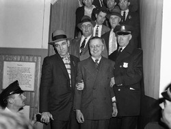 Kisah Pengebom Gila, 16 Tahun Meneror Kota New York