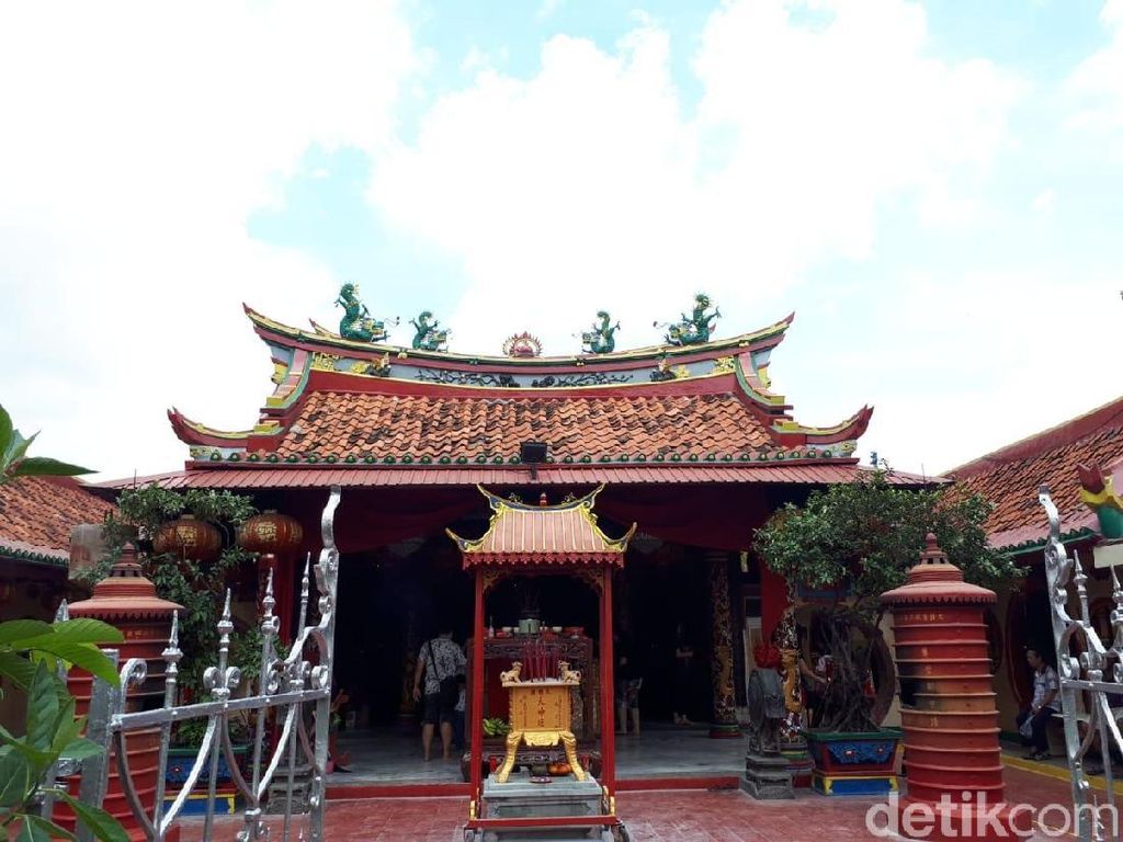 Tradisi Perayaan Imlek dan Jejak Sejarah China Benteng Tangerang Tradisi Perayaan Imlek dan Jejak Sejarah China Benteng Tangerang