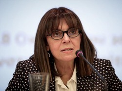 Ekaterini Sakellaropoulou Terpilih Jadi Presiden Perempuan Pertama Yunani