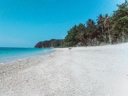 Di Pantai Desa Ini, Ada Kisah Batu Giok Berkekuatan Magis