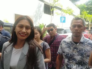 Penuhi Panggilan Kasus Memiles, Tata Janeeta: Saya Sendirian, Sama Allah