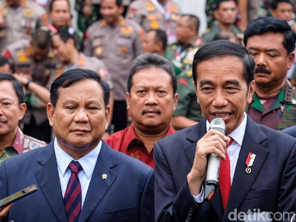 Safari Menhan Dibela Jokowi, PKS Minta Bukti Safari Menhan Dibela Jokowi, PKS Minta Bukti