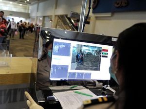 Diobservasi karena Demam Usai Terbang dari China, Pramugari Negatif Korona