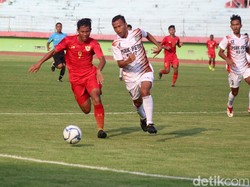 Dalam uji coba di Stadion Delta, Sidoarjo, Jawa Timur, Kamis (23/1/2020), Timnas U-16 langsung mendobrak pertahanan PSBK U-17.