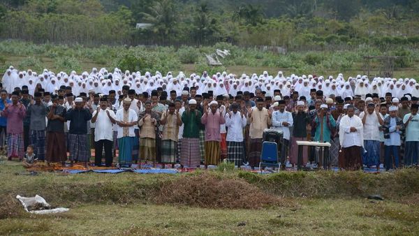 Warga Aceh Besar Gelar Salat Minta Hujan