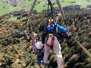 Traveler Hampir Mati di Gantole, Gelantungan Tanpa Pengaman! Traveler Hampir Mati di Gantole, Gelantungan Tanpa Pengaman!