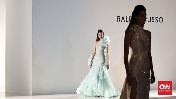 Koleksi Ralph & Russo