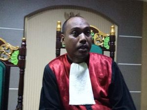 Terdakwa Sipil akan Bersaksi di Kasus Oknum TNI Jual Amunisi ke Separatis Papua Terdakwa Sipil akan Bersaksi di Kasus Oknum TNI Jual Amunisi ke Separatis Papua