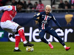 Aksi Bokong Neymar di Laga PSG Vs Reims