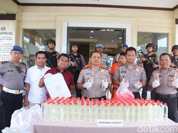 Cari Laba Sebesar-besarnya, Dua Sahabat Bikin Arak Oplosan dari Air Sumur