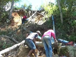 Warga Mamasa Sulbar Krisis Air Bersih Akibat Tanah Longsor