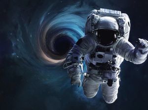 Kenapa Antariksa Gelap, Padahal Ada Matahari dan Bintang