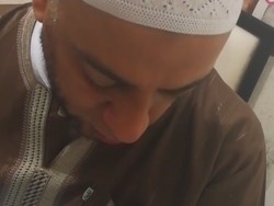 Cerita Syekh Ali Jaber Ditusuk Hingga Pisau Patah