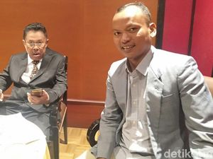 Pengacara Raja Agung Sejagat: Hukum Adat Sumber Hukum Nasional