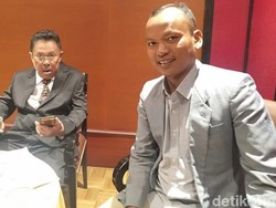 Pengacara Raja Agung Sejagat: Hukum Adat Sumber Hukum Nasional