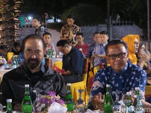 Dinner di Rujab Gubernur Sulsel, Paloh Minta Kader NasDem Dukung Nurdin