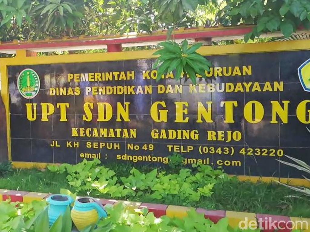 Dua Tersangka Ambruknya SDN Gentong Tewaskan Dua Orang akan Disidangkan Dua Tersangka Ambruknya SDN Gentong Tewaskan Dua Orang akan Disidangkan