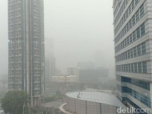 Jakarta Diguyur Hujan, Mulai Muncul Genangan di Sejumlah Titik