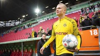 Dortmund dianggap untung besar saat mendapatkan Erling Haaland dari RB Salzburg. Striker berlabel wonderkid itu didapat cuma dengan biaya 20 juta euro. (Tom Weller/dpa via AP)