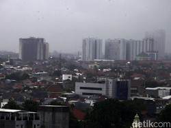 Jakarta Diguyur Hujan, Ini Alasan Orang Mudah Sakit di Musim Hujan