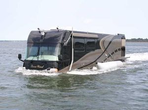 Potret Rumah Berjalan Anti Banjir, Dijual Rp 16,2 M Potret Rumah Berjalan Anti Banjir, Dijual Rp 16,2 M