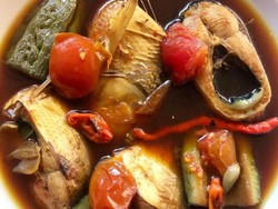 Resep Pindang Bandeng Kuah Kecap yang Asam Segar