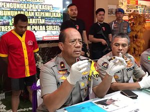 Polda Sulsel Tangkap Pria Pembuat-Penjual Pen Gun Polda Sulsel Tangkap Pria Pembuat-Penjual Pen Gun