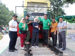 Wow, Bojonegoro Punya Taman Lokomotif Pertama di Indonesia