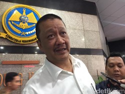 Dapat PR dari Menhub, Dirut Garuda Bakal Turunkan Harga Tiket?