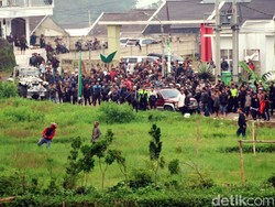 Massa BPPKB-Sapu Jagat Bentrok, Kapolda Jabar: Kembali ke Rumah