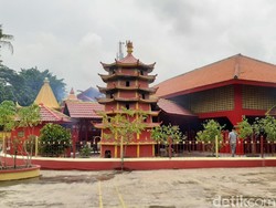 Klenteng Ancol Sempat Tergenang Sebelum Perayaan Tahun Baru Imlek